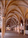 Visite guidée : Cloître des Bernardins - Joyau de l'architecture cistercienne - 