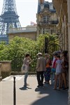 Visite guidée : La Tour Eiffel fait son cinéma - 